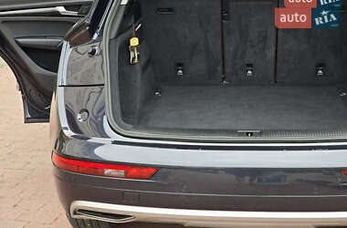 Внедорожник / Кроссовер Audi Q5 2019 в 