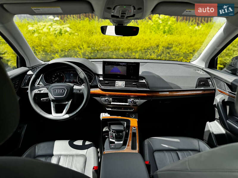 Внедорожник / Кроссовер Audi Q5 2023 в Киеве