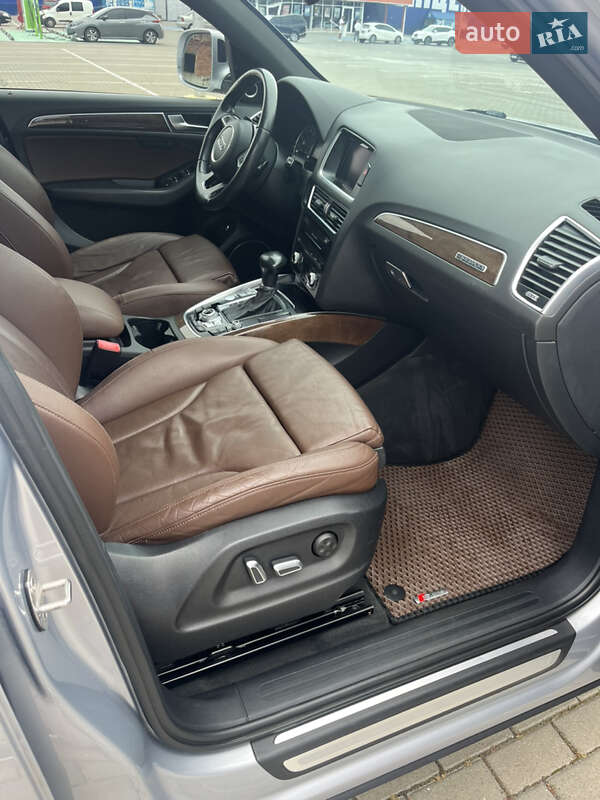 Позашляховик / Кросовер Audi Q5 2015 в Тернополі