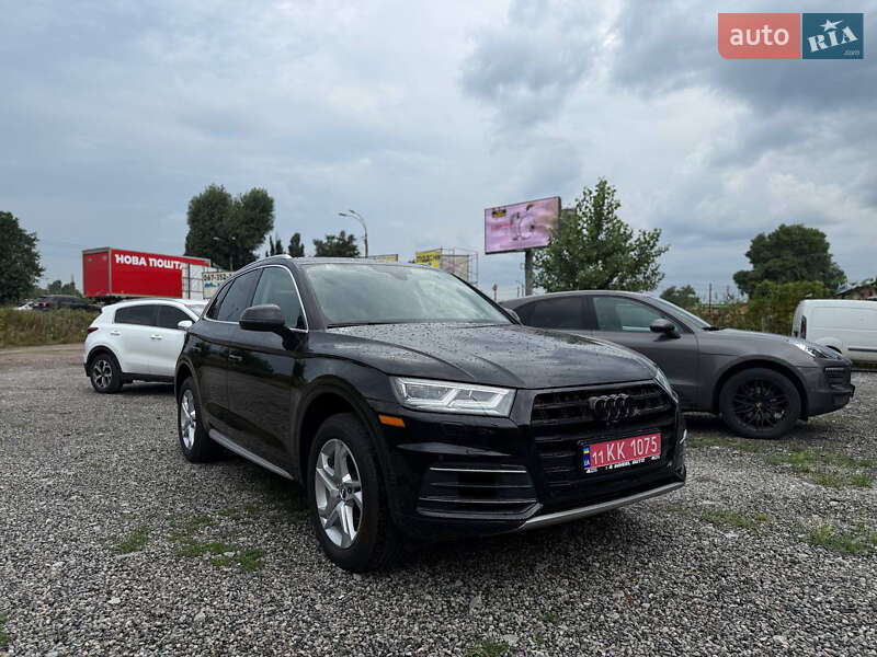 Позашляховик / Кросовер Audi Q5 2017 в Горішніх Плавнях
