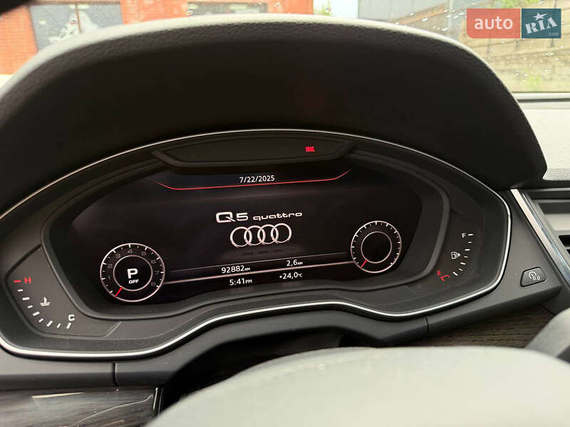 Позашляховик / Кросовер Audi Q5 2017 в Горішніх Плавнях