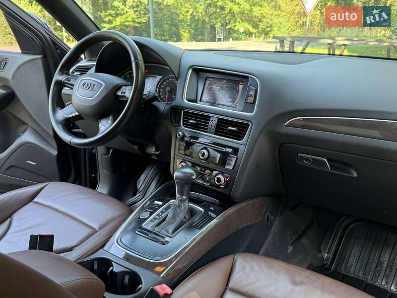 Внедорожник / Кроссовер Audi Q5 2012 в Дрогобыче фото 68 Внедорожник / Кроссовер Audi Q5 2012 в Дрогобыче