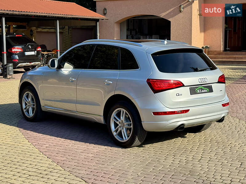 Внедорожник / Кроссовер Audi Q5 2012 в Мукачево