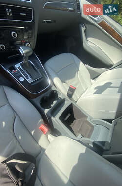 Внедорожник / Кроссовер Audi Q5 2015 в 