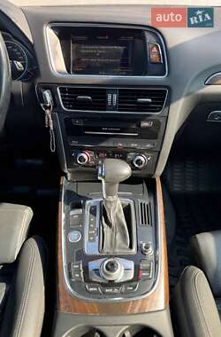 Позашляховик / Кросовер Audi Q5 2014 в 