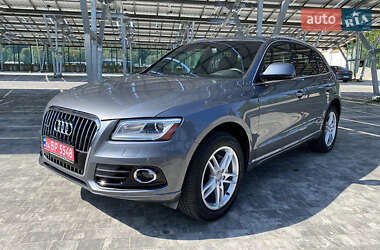 Позашляховик / Кросовер Audi Q5 2015 в 