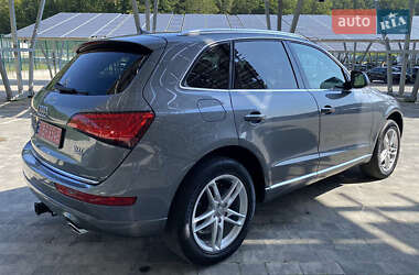 Позашляховик / Кросовер Audi Q5 2015 в 