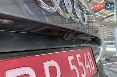 Позашляховик / Кросовер Audi Q5 2015 в 