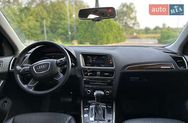 Внедорожник / Кроссовер Audi Q5 2015 в 