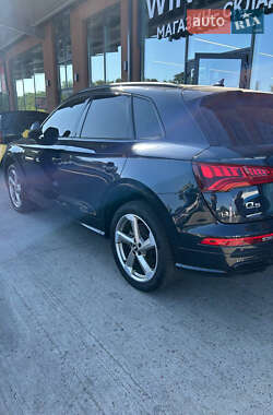 Внедорожник / Кроссовер Audi Q5 2020 в Киеве