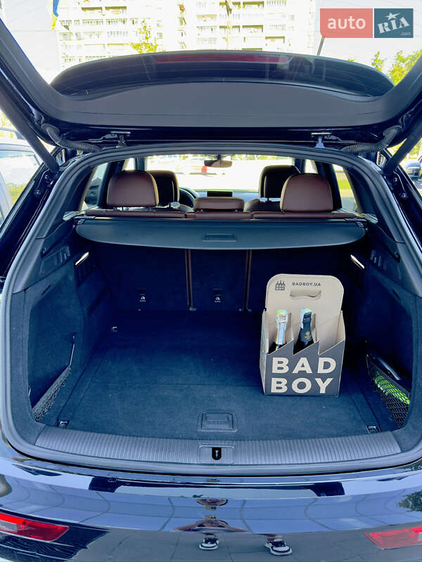 Внедорожник / Кроссовер Audi Q5 2018 в Львове фото 11 Внедорожник / Кроссовер Audi Q5 2018 в Львове