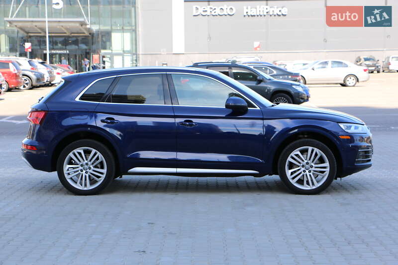 Внедорожник / Кроссовер Audi Q5 2018 в Киеве