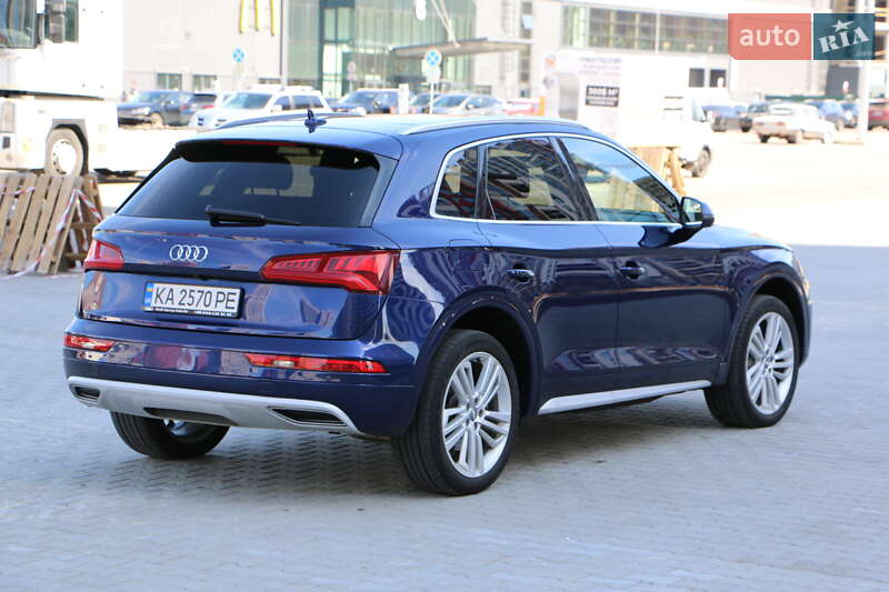 Внедорожник / Кроссовер Audi Q5 2018 в Киеве