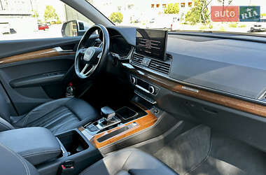 Позашляховик / Кросовер Audi Q5 2022 в 