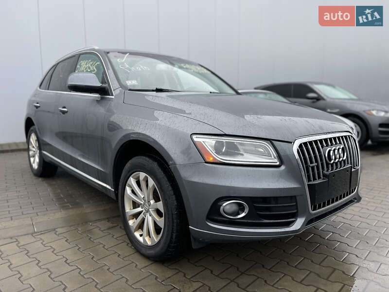 Позашляховик / Кросовер Audi Q5 2015 в 