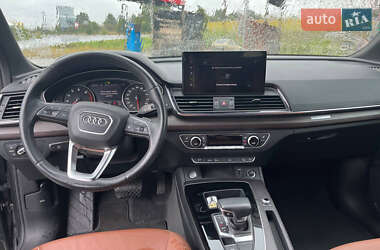 Позашляховик / Кросовер Audi Q5 2022 в 