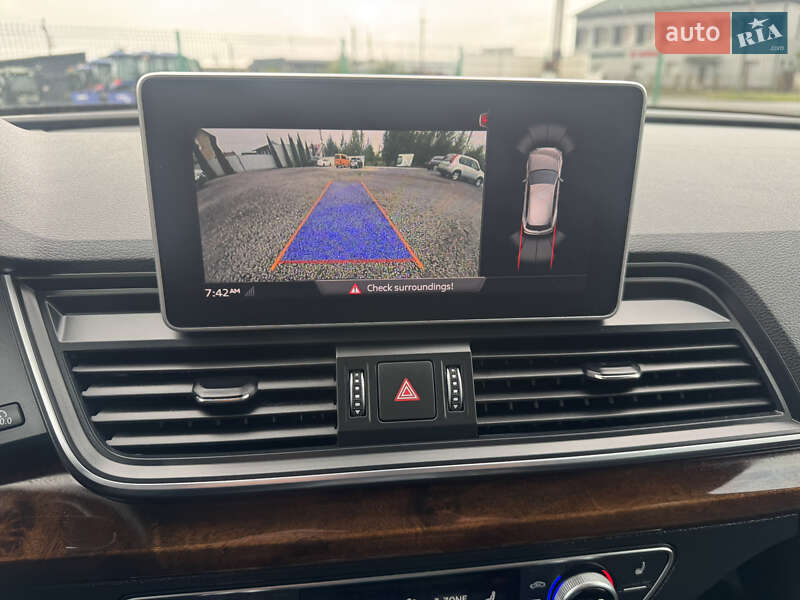 Внедорожник / Кроссовер Audi Q5 2018 в Луцке