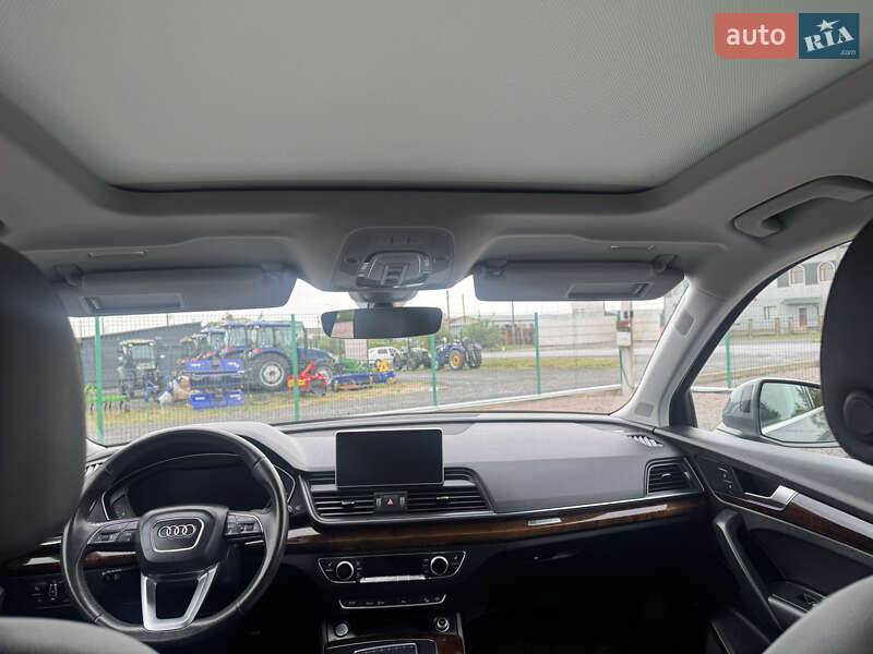 Внедорожник / Кроссовер Audi Q5 2018 в Луцке