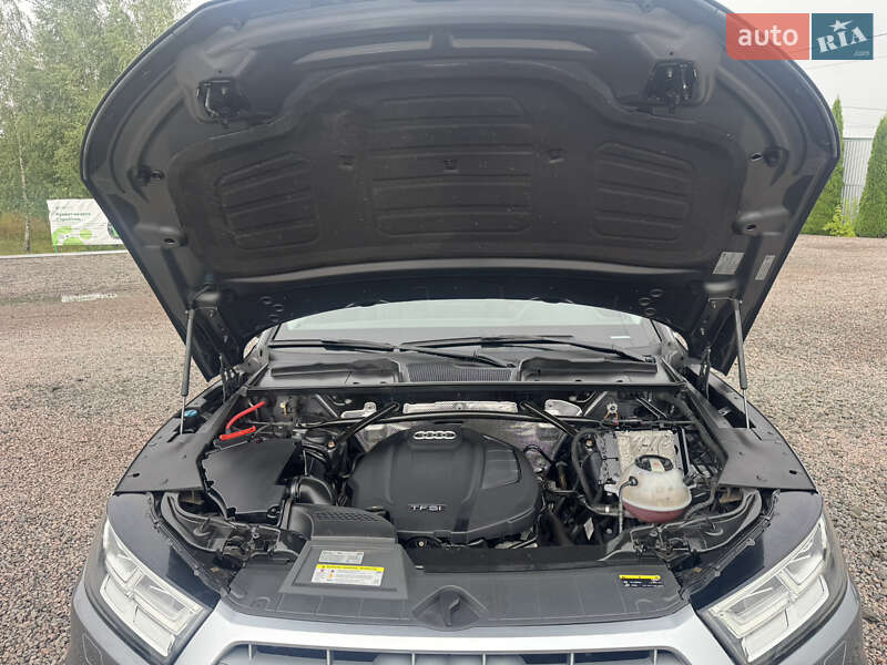 Внедорожник / Кроссовер Audi Q5 2018 в Луцке