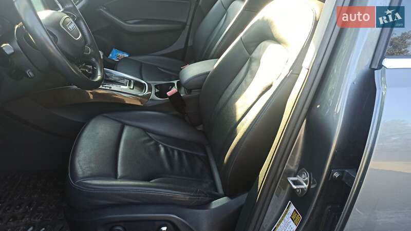 Внедорожник / Кроссовер Audi Q5 2014 в Новомосковске