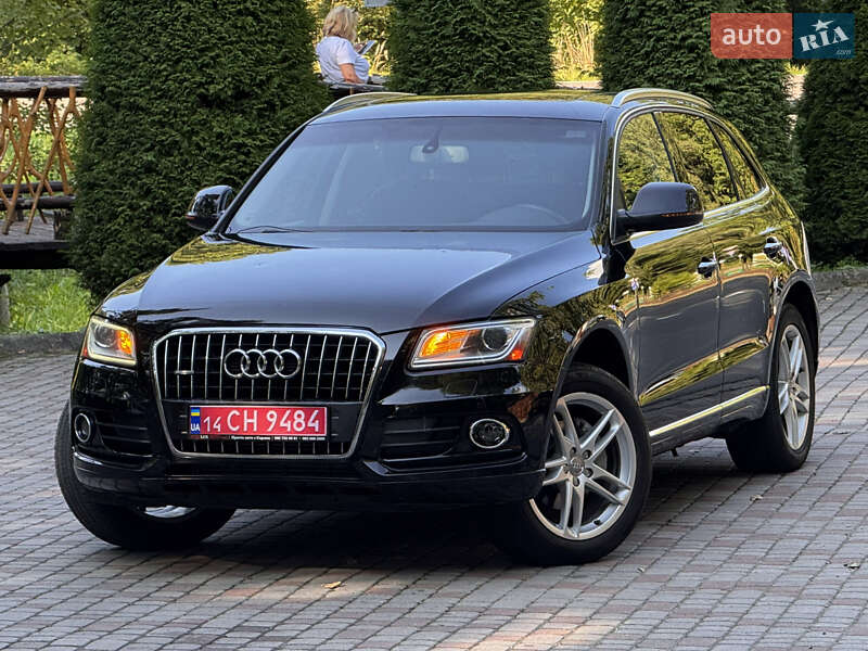 Внедорожник / Кроссовер Audi Q5 2015 в 