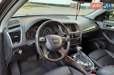 Позашляховик / Кросовер Audi Q5 2013 в 