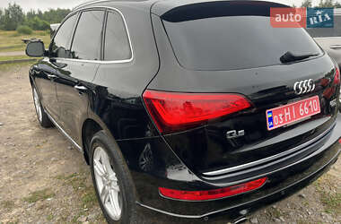 Внедорожник / Кроссовер Audi Q5 2016 в 
