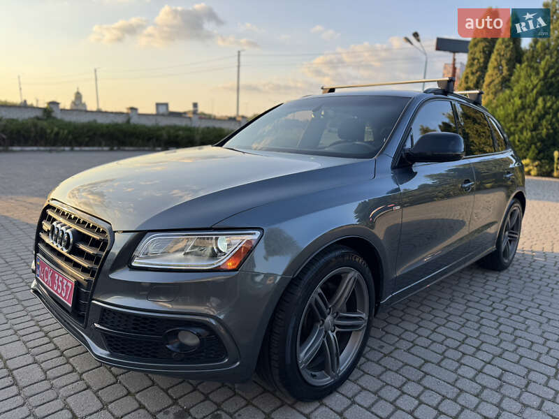 Внедорожник / Кроссовер Audi Q5 2016 в 