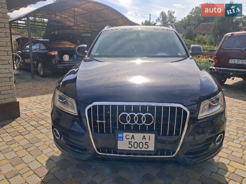 Позашляховик / Кросовер Audi Q5 2012 в Черкасах