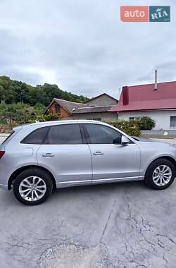 Внедорожник / Кроссовер Audi Q5 2016 в 