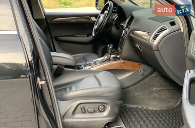 Внедорожник / Кроссовер Audi Q5 2012 в 