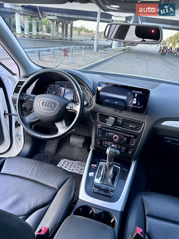 Позашляховик / Кросовер Audi Q5 2016 в Одесі