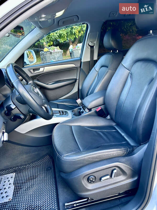Позашляховик / Кросовер Audi Q5 2016 в Одесі