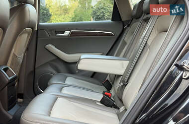 Внедорожник / Кроссовер Audi Q5 2010 в 