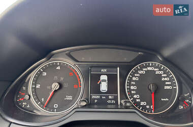 Внедорожник / Кроссовер Audi Q5 2010 в 
