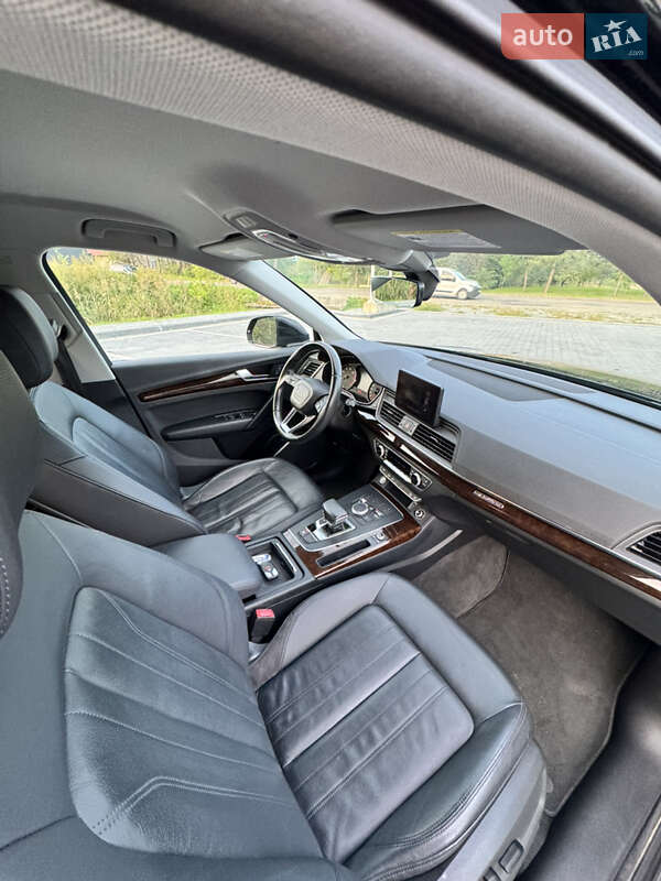 Внедорожник / Кроссовер Audi Q5 2019 в Самборе фото 15 Внедорожник / Кроссовер Audi Q5 2019 в Самборе