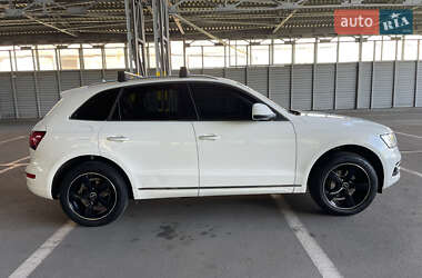 Внедорожник / Кроссовер Audi Q5 2014 в 