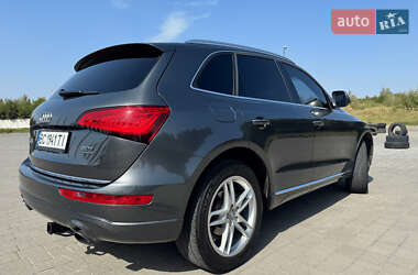 Внедорожник / Кроссовер Audi Q5 2015 в 