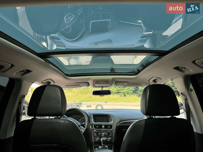 Позашляховик / Кросовер Audi Q5 2015 в Львові