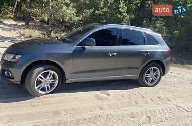 Внедорожник / Кроссовер Audi Q5 2016 в 