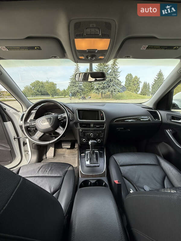 Внедорожник / Кроссовер Audi Q5 2013 в Дубно