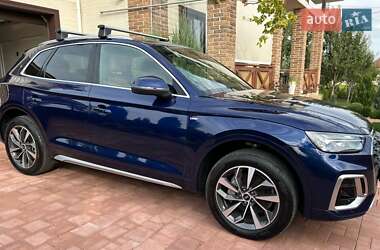 Внедорожник / Кроссовер Audi Q5 2022 в Черновцах