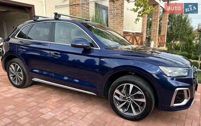 Внедорожник / Кроссовер Audi Q5 2022 в Черновцах