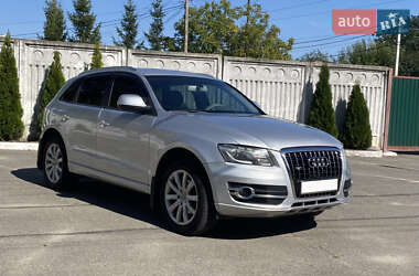 Внедорожник / Кроссовер Audi Q5 2009 в 