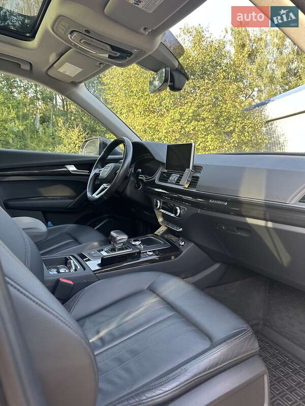 Позашляховик / Кросовер Audi Q5 2018 в Славуті фото 9 Позашляховик / Кросовер Audi Q5 2018 в Славуті