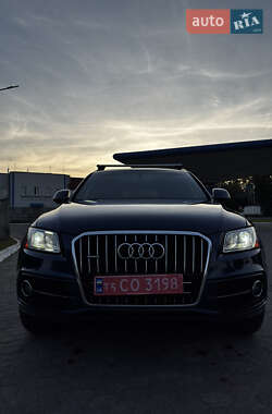 Внедорожник / Кроссовер Audi Q5 2015 в 