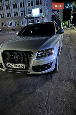 Позашляховик / Кросовер Audi Q5 2011 в Києві