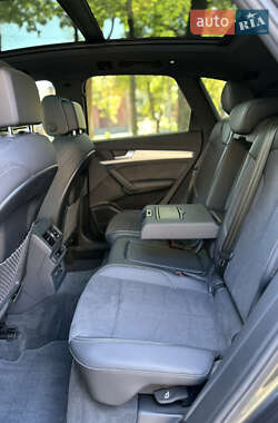 Внедорожник / Кроссовер Audi Q5 2024 в 