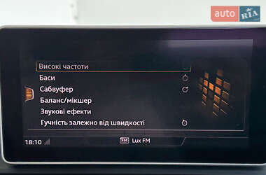 Внедорожник / Кроссовер Audi Q5 2018 в 