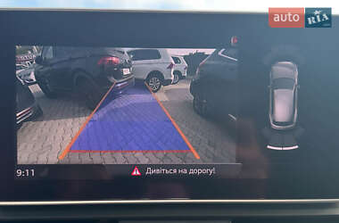 Внедорожник / Кроссовер Audi Q5 2018 в 